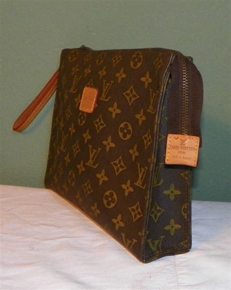 louis vuitton eye bag|louis vuitton vintage cosmetic bag.